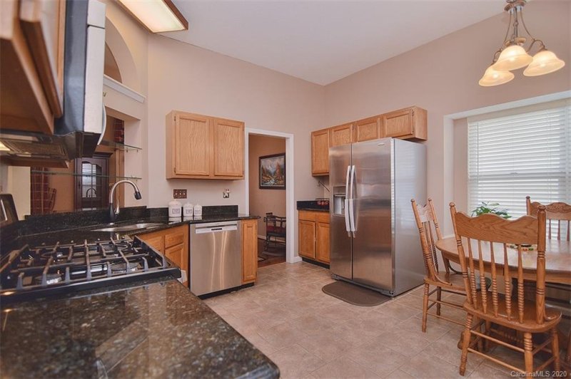 Property image 4 at 9600 Marshbrooke Road, Matthews, NC 28105