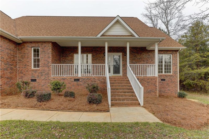 Property image 3 at 489 Peaceful Creek Drive, York, SC 29745