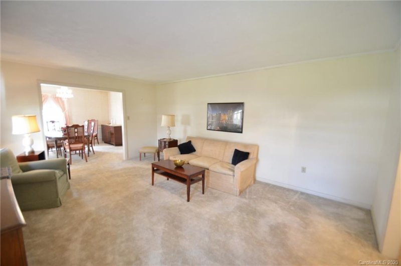 Property image 5 at 512 Berkshire Drive, Statesville, NC 28677