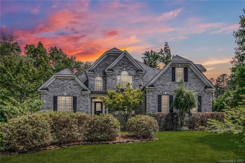 109 Clear Springs Road