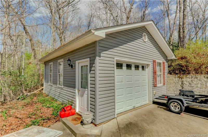 Property image 3 at 137 Warlick Road, Mills River, NC 28759