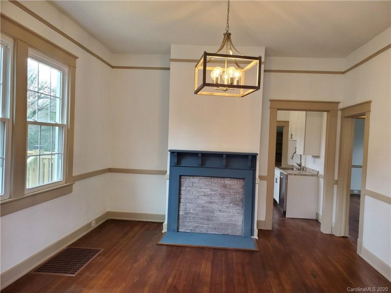 Property image 5 at 21 Sayles Road, Asheville, NC 28803