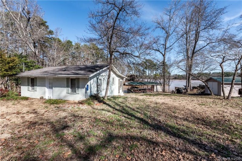 49275 Swift Water Road