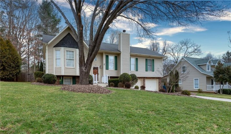 Property image 4 at 307 31st Avenue Court, Hickory, NC 28601