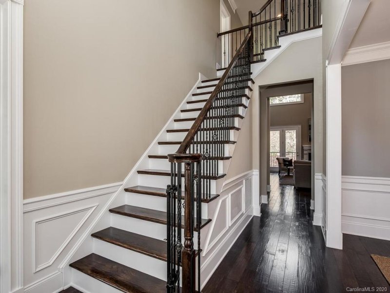 Property image 4 at 8010 Vanderhorn Lane, Charlotte, NC 28226