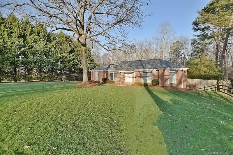 Property image 2 at 3367 Tanglewood Drive, Rock Hill, SC 29732