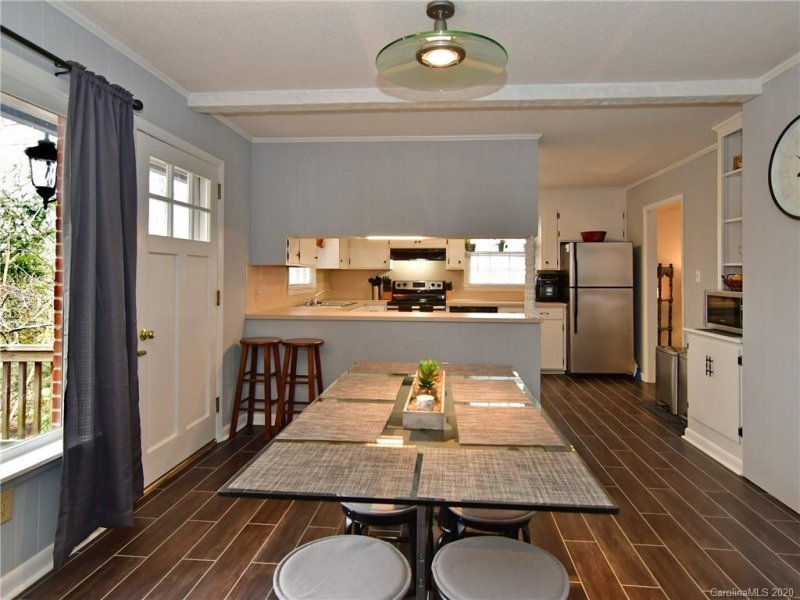 Property image 3 at 1411 Forest Park Drive, Statesville, NC 28677