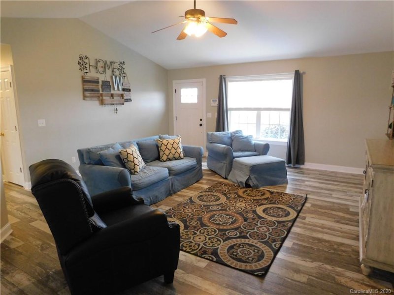 Property image 4 at 1214 Glory Court, Oakboro, NC 28129