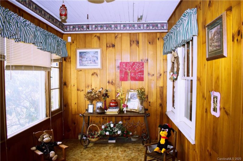 Property image 3 at 331 Painter Street, Canton, NC 28716