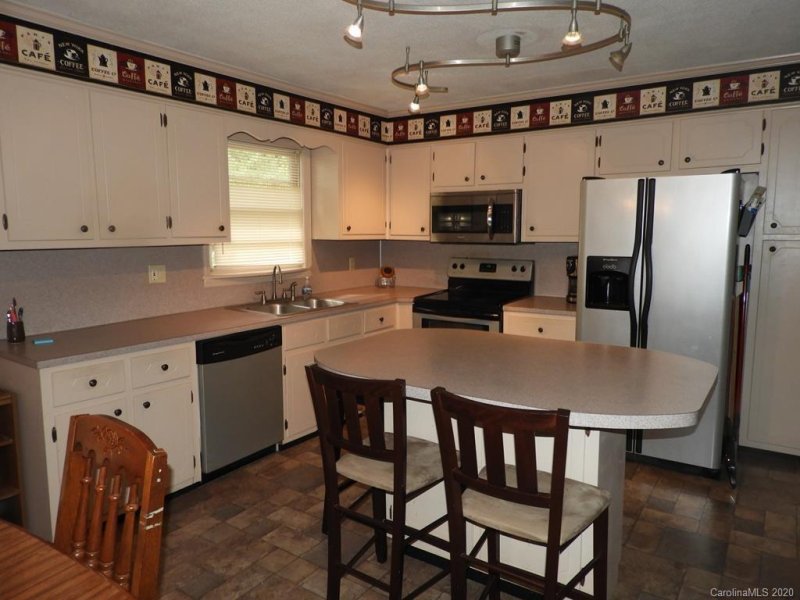 Property image 5 at 111 Tremont Terrace, Bessemer City, NC 28016