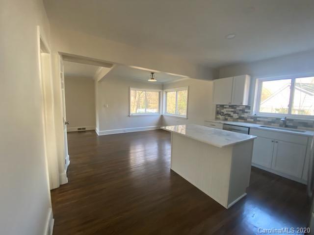 Property image 4 at 911 Scaleybark Road, Charlotte, NC 28209