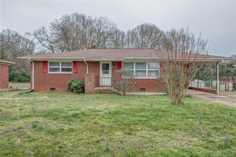 Property image 2 at 1202 Gidney Street, Shelby, NC 28150