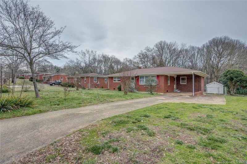 Property image 3 at 1202 Gidney Street, Shelby, NC 28150