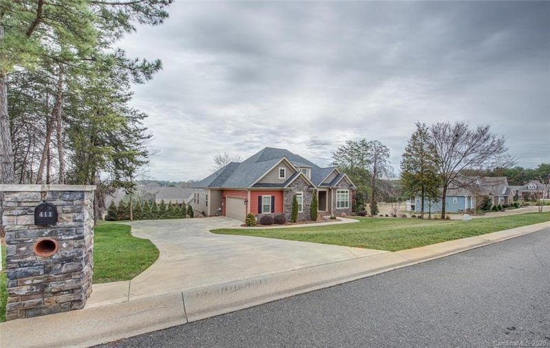 Property image 2 at 411 Williamsfield Drive, Shelby, NC 28150