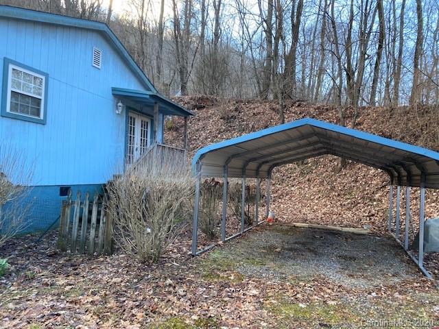 Property image 2 at 925 Apple Creek Road, Waynesville, NC 28786