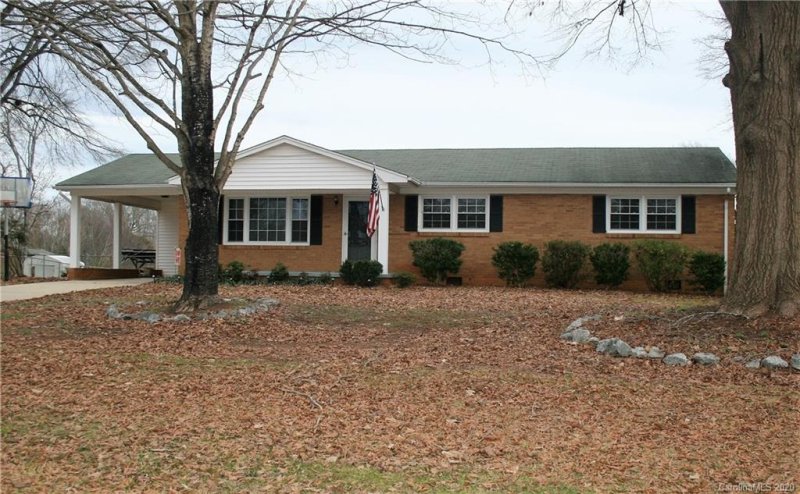 Property image 2 at 2202 Havenwood Road, Dallas, NC 28034