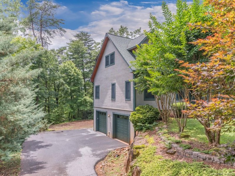 Property image 4 at 101 High Point Drive, Lake Lure, NC 28746