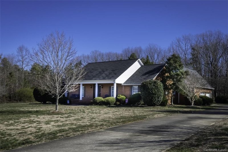 Property image 2 at 107 Prospector Drive, Kings Mountain, NC 28086