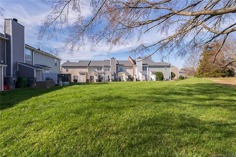 Property image 5 at 8207 Golf Ridge Drive, Charlotte, NC 28277