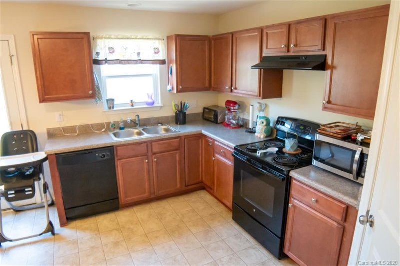 Property image 3 at 2056 Gunnars Ridge Road, Lancaster, SC 29720