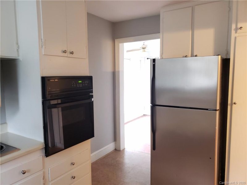 Property image 5 at 1101 Jefferson Drive, Charlotte, NC 28270