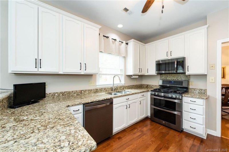 Property image 3 at 3108 Alwyn Court, Charlotte, NC 28269