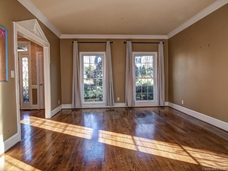 Property image 5 at 6528 Chestnut Grove Lane, Charlotte, NC 28210