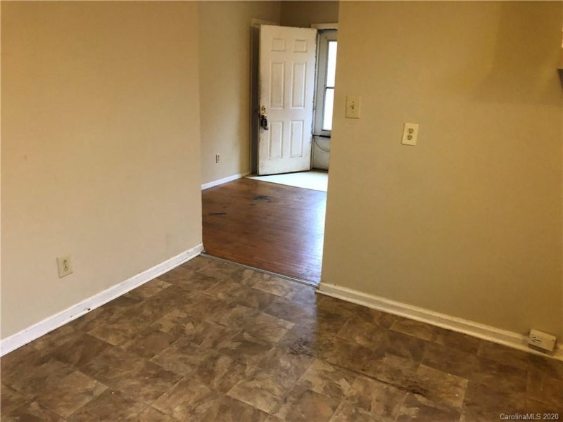 Property image 4 at 9131 Feldbank Drive, Charlotte, NC 28216