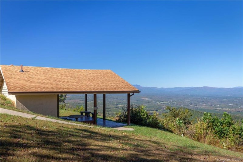 Property image 3 at 6792 Silver Creek Lane, Morganton, NC 28655