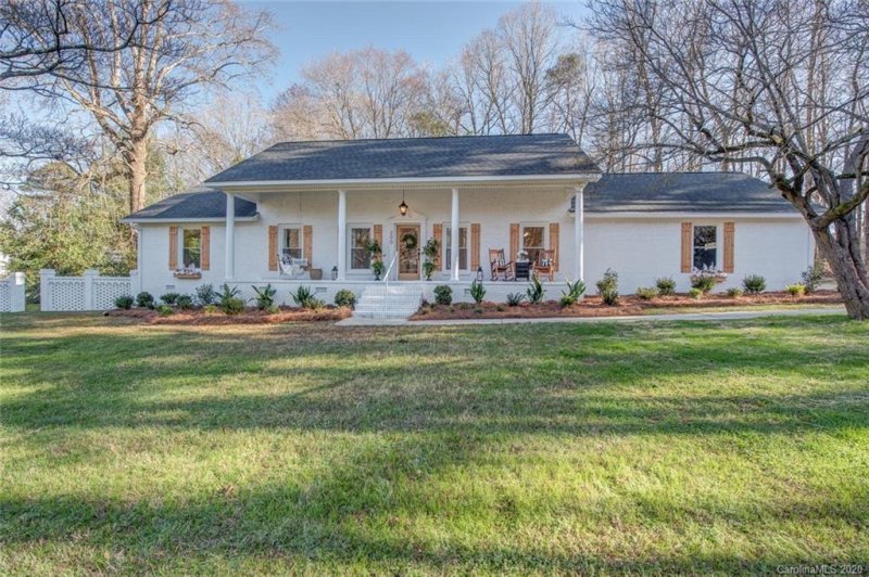 Property image 2 at 200 Belwood Drive, Belmont, NC 28012