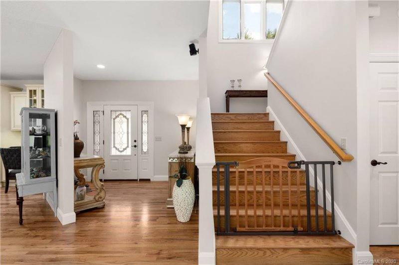 Property image 5 at 32 Ravenwood Drive, Fletcher, NC 28732