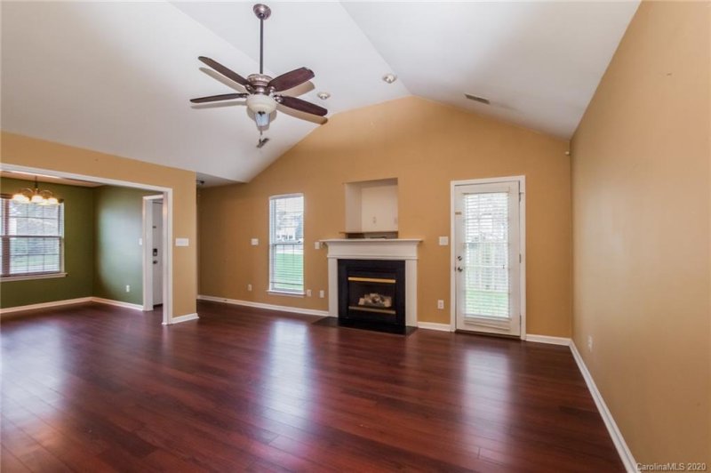Property image 3 at 1025 Slate Ridge Road, Matthews, NC 28104