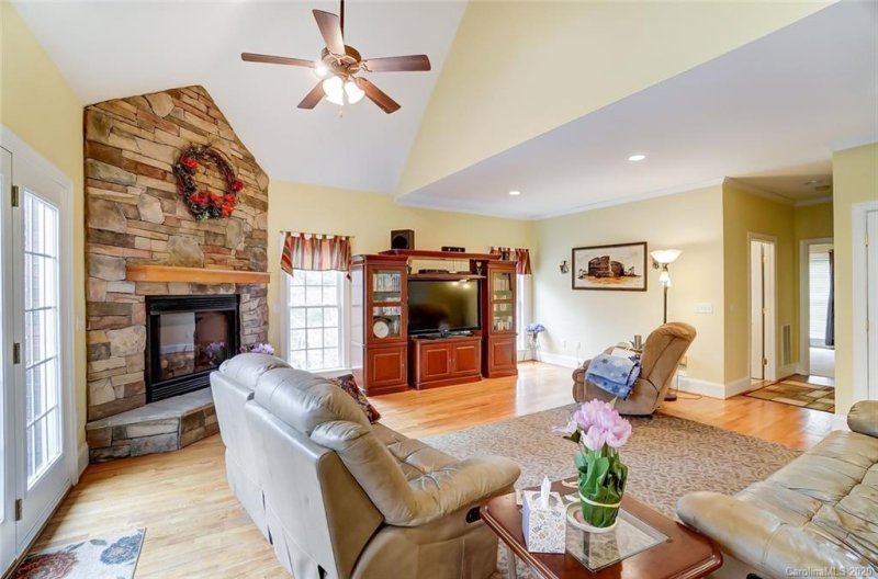 Property image 4 at 516 Whippoorwill Lane, Concord, NC 28025