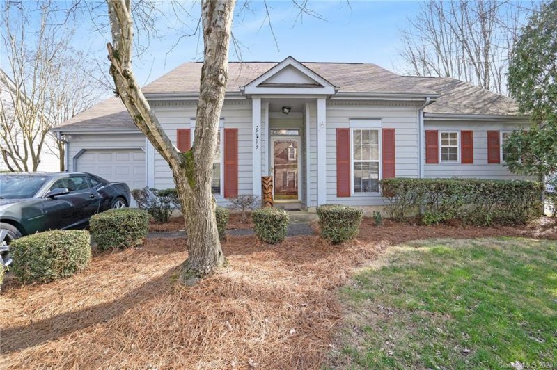 Property image 2 at 5713 Ebley Lane, Charlotte, NC 28227