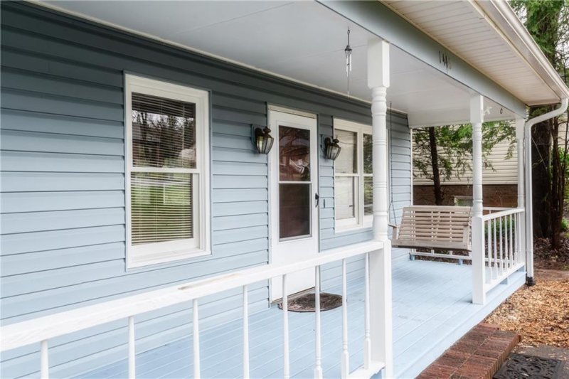 Property image 3 at 1446 32nd Street Court, Conover, NC 28613