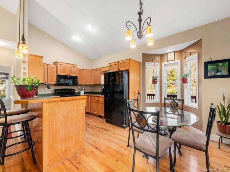 Property image 5 at 15 Whippoorwill Way, Waynesville, NC 28786