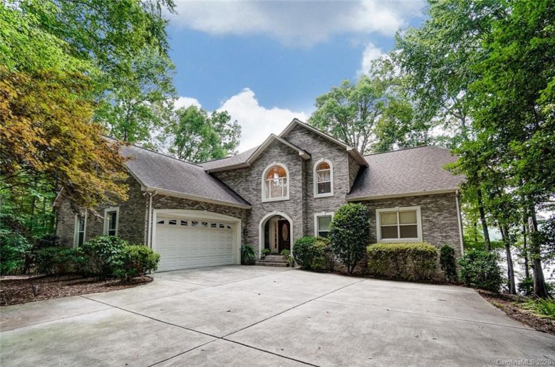 Property image 5 at 139 Hawks Point Drive, Troutman, NC 28166