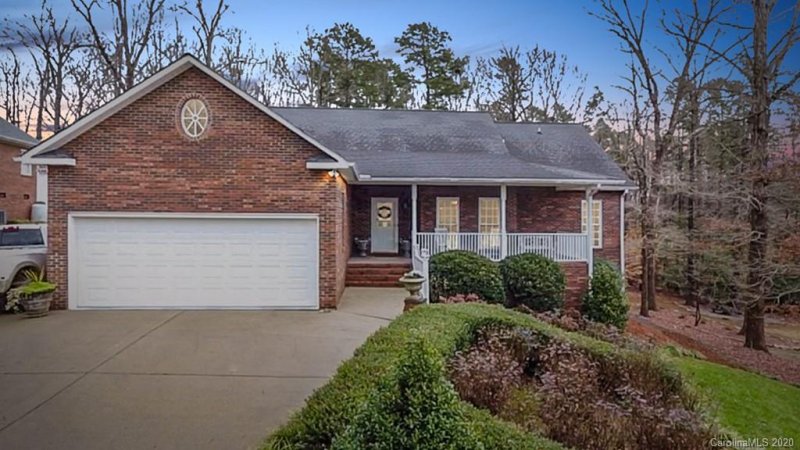 1448 Weatherwood Drive