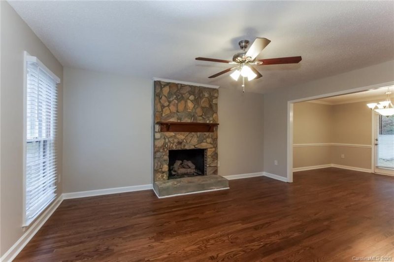 Property image 3 at 8233 Charles Crawford Drive, Charlotte, NC 28269