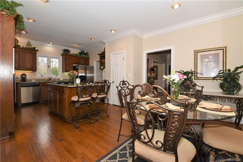 Property image 4 at 8408 Strawberry Lane, Charlotte, NC 28277