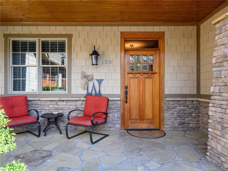 Property image 3 at 150 Somersby Parkway, Hendersonville, NC 28739