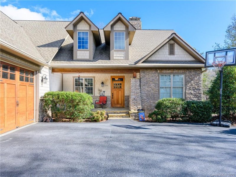 Property image 4 at 150 Somersby Parkway, Hendersonville, NC 28739