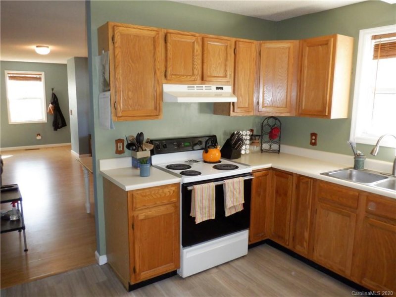 Property image 5 at 22 Wilson Creek Drive, Asheville, NC 28803