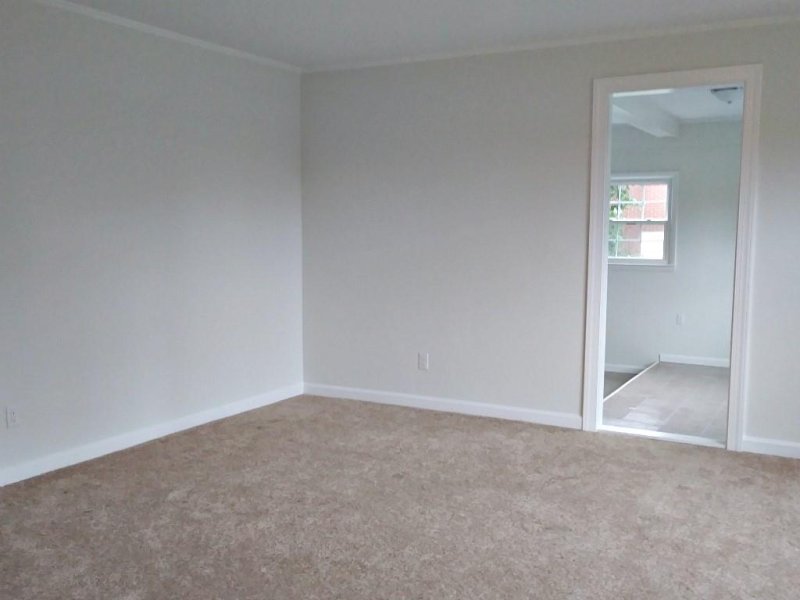 Property image 2 at 3236 27th Street, Hickory, NC 28601