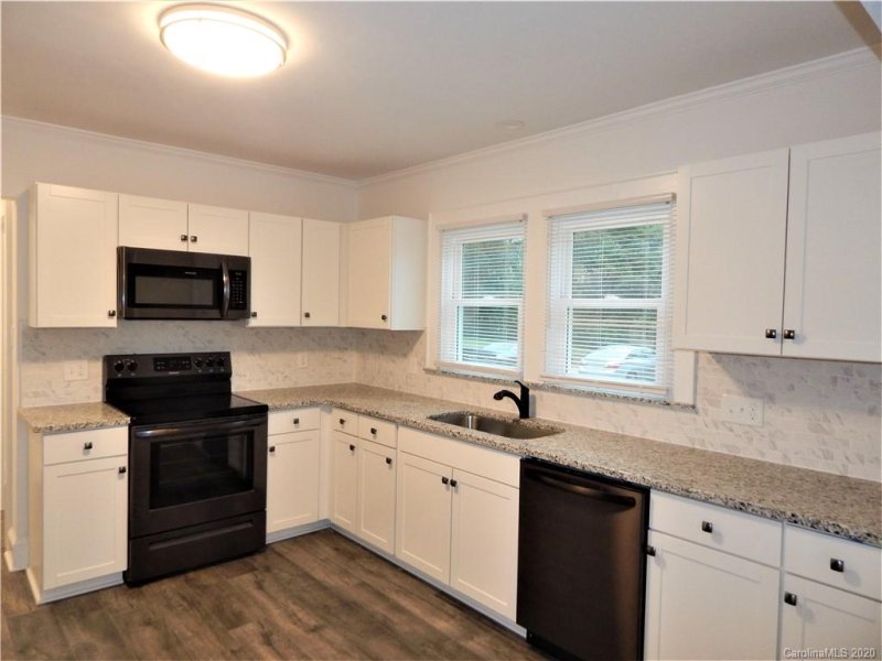 Property image 3 at 262 Kerr Street, Concord, NC 28025