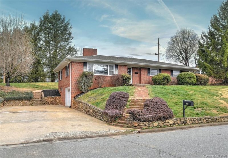 Property image 2 at 19 Haywood Drive, Canton, NC 28716