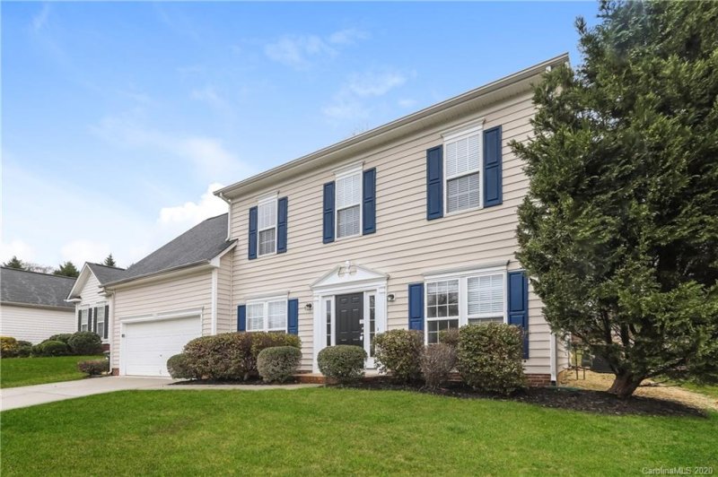 Property image 2 at 13312 Salvo Drive, Matthews, NC 28105