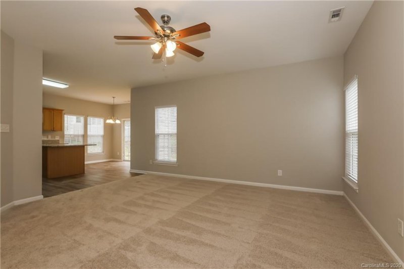 Property image 3 at 13312 Salvo Drive, Matthews, NC 28105