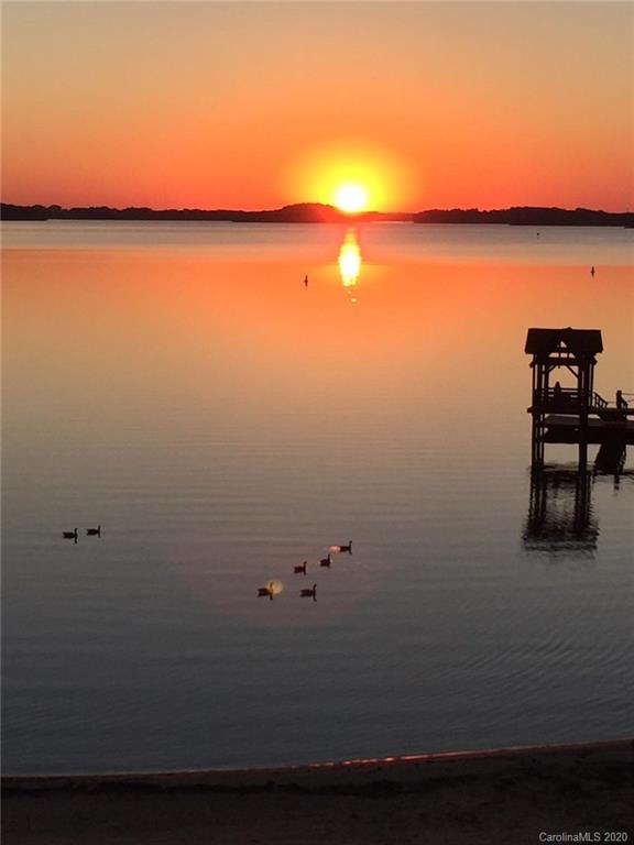 Property image 2 at 17811 Half Moon Lane, Cornelius, NC 28031