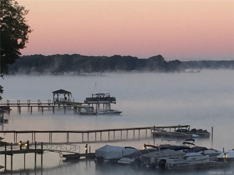 Property image 3 at 17811 Half Moon Lane, Cornelius, NC 28031
